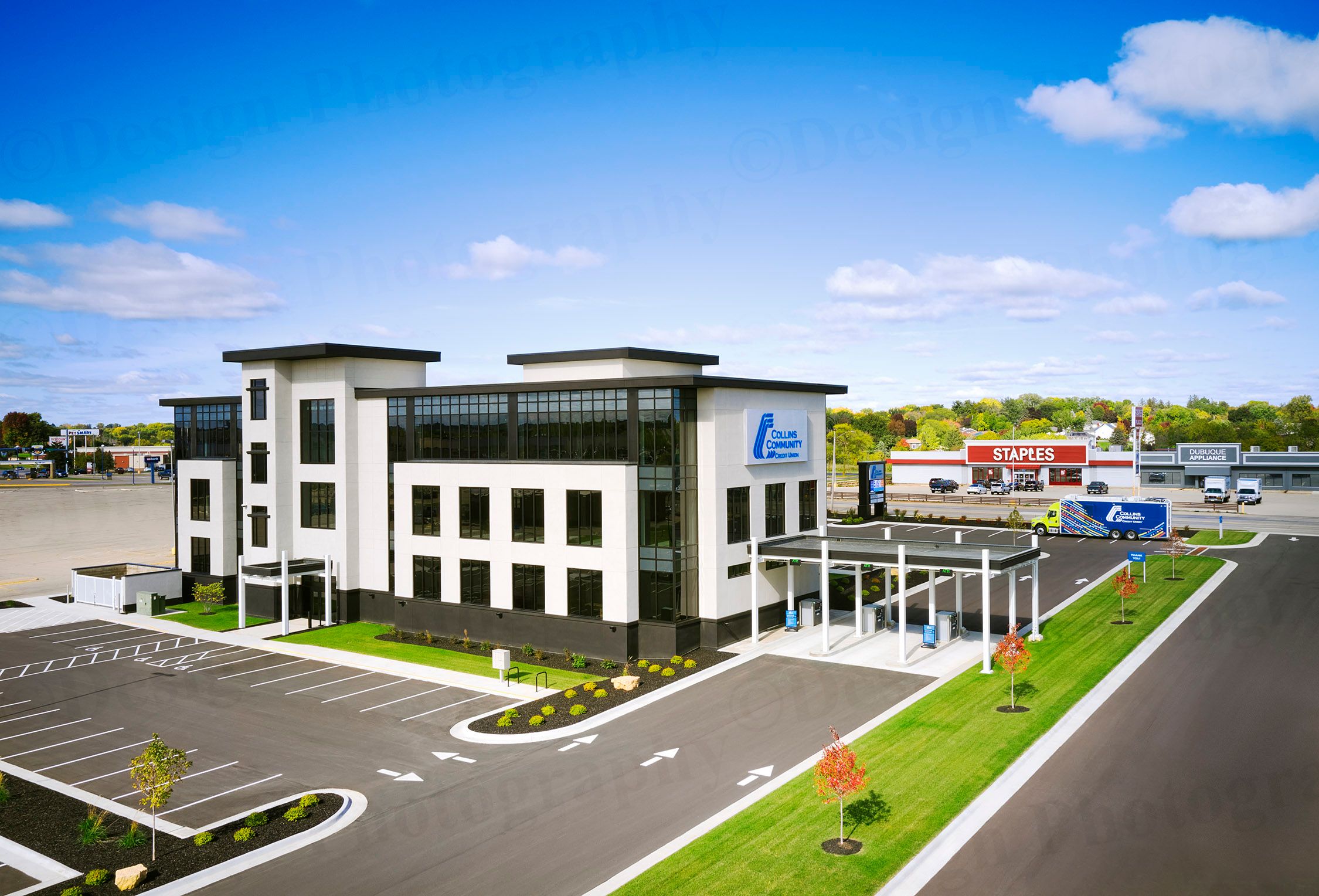 18523- 0136 F copy.jpg