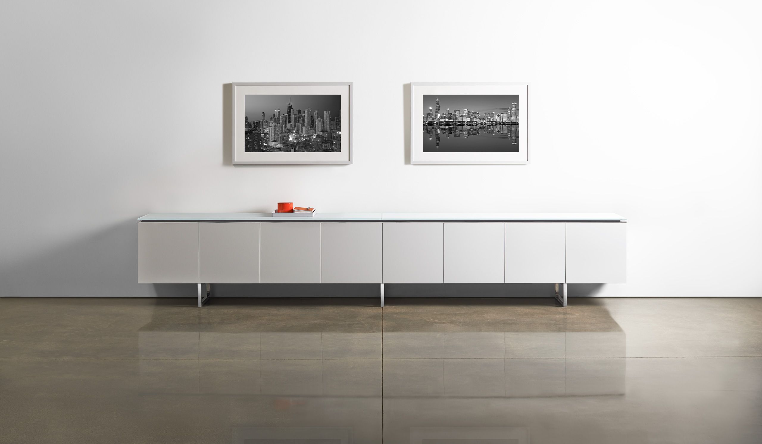 Halcon office furniture photograph