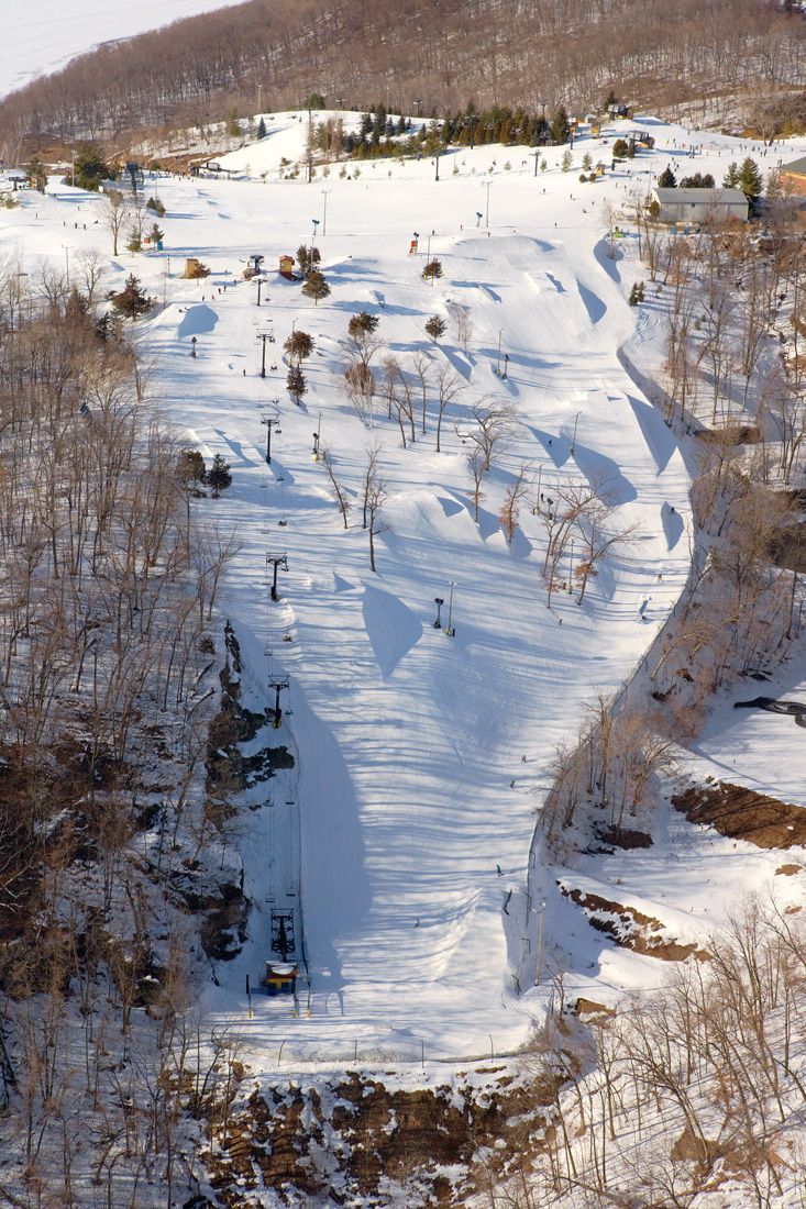 Aerial photograph of Chestnut Mountain Resort ski slope