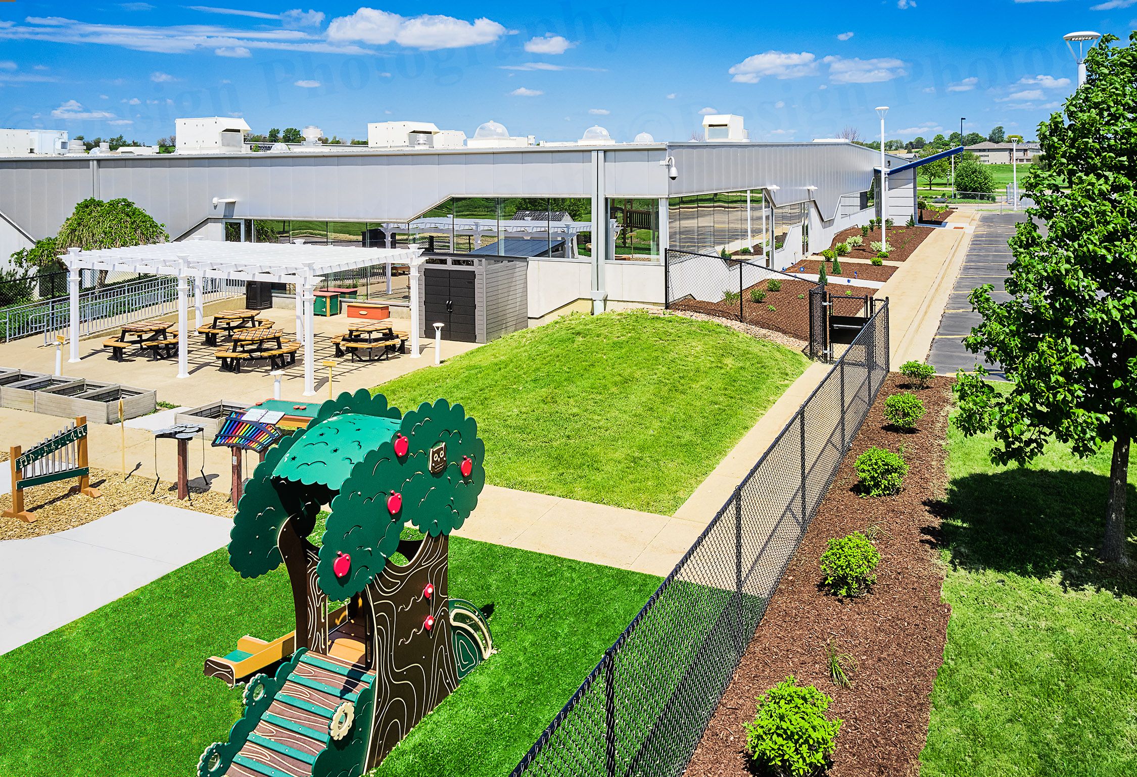 18558- 0182 F copy.jpg