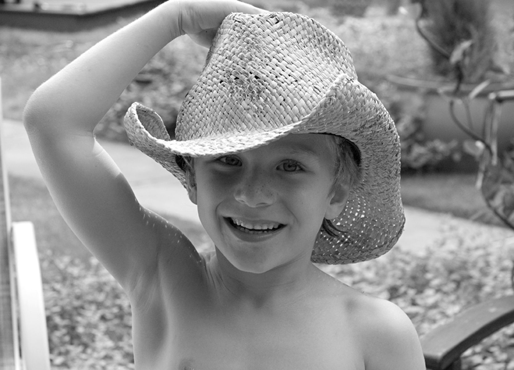 1boyincowboyhat44_bw