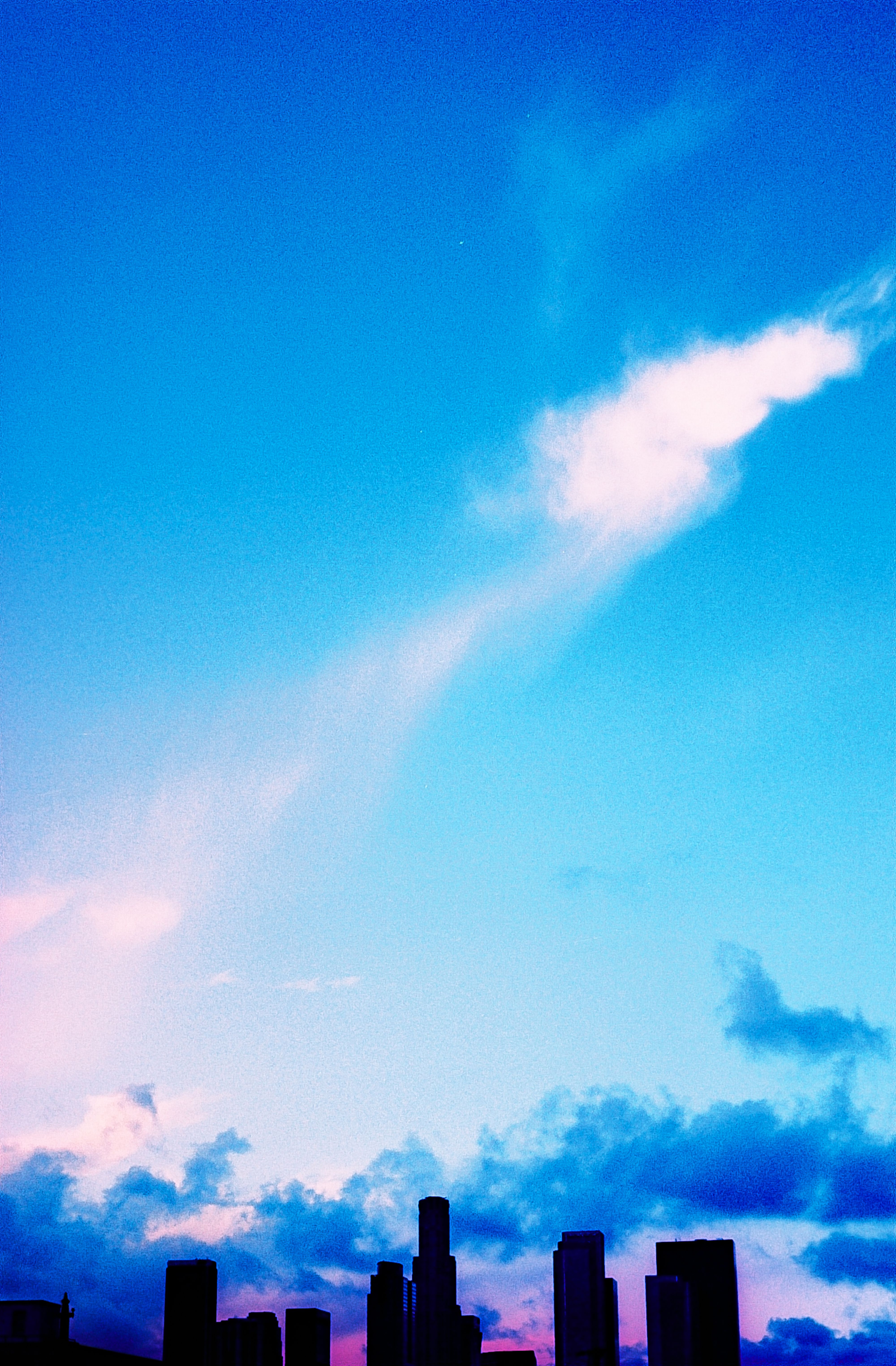 086000-R1-E010.jpg