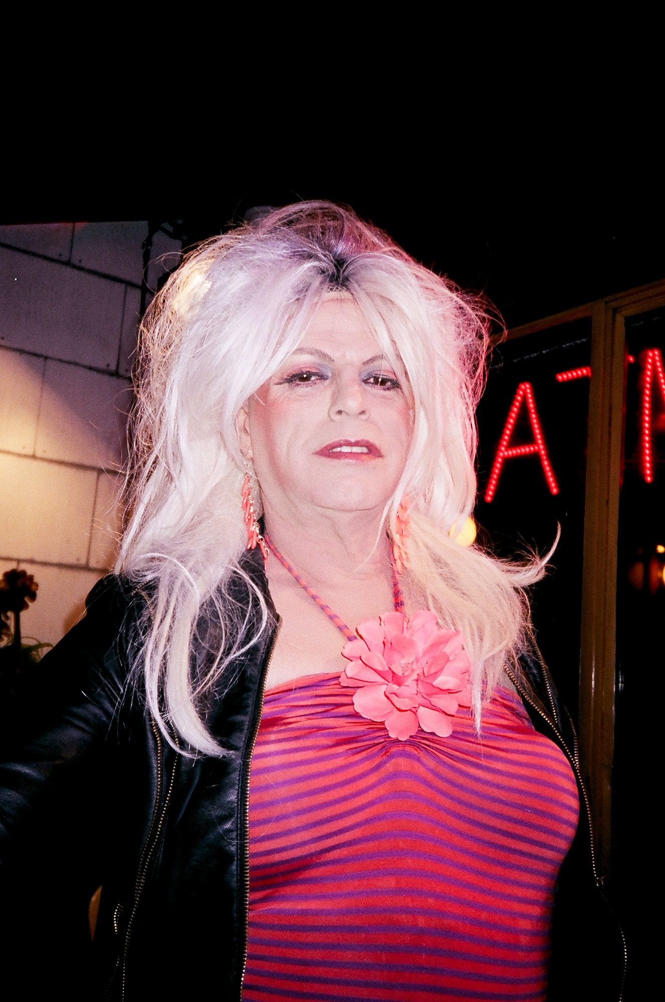 street photography by beau roulette beau roulette