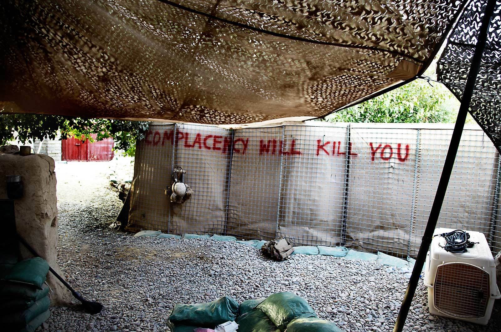 1marine_pb_empire_afghanistan