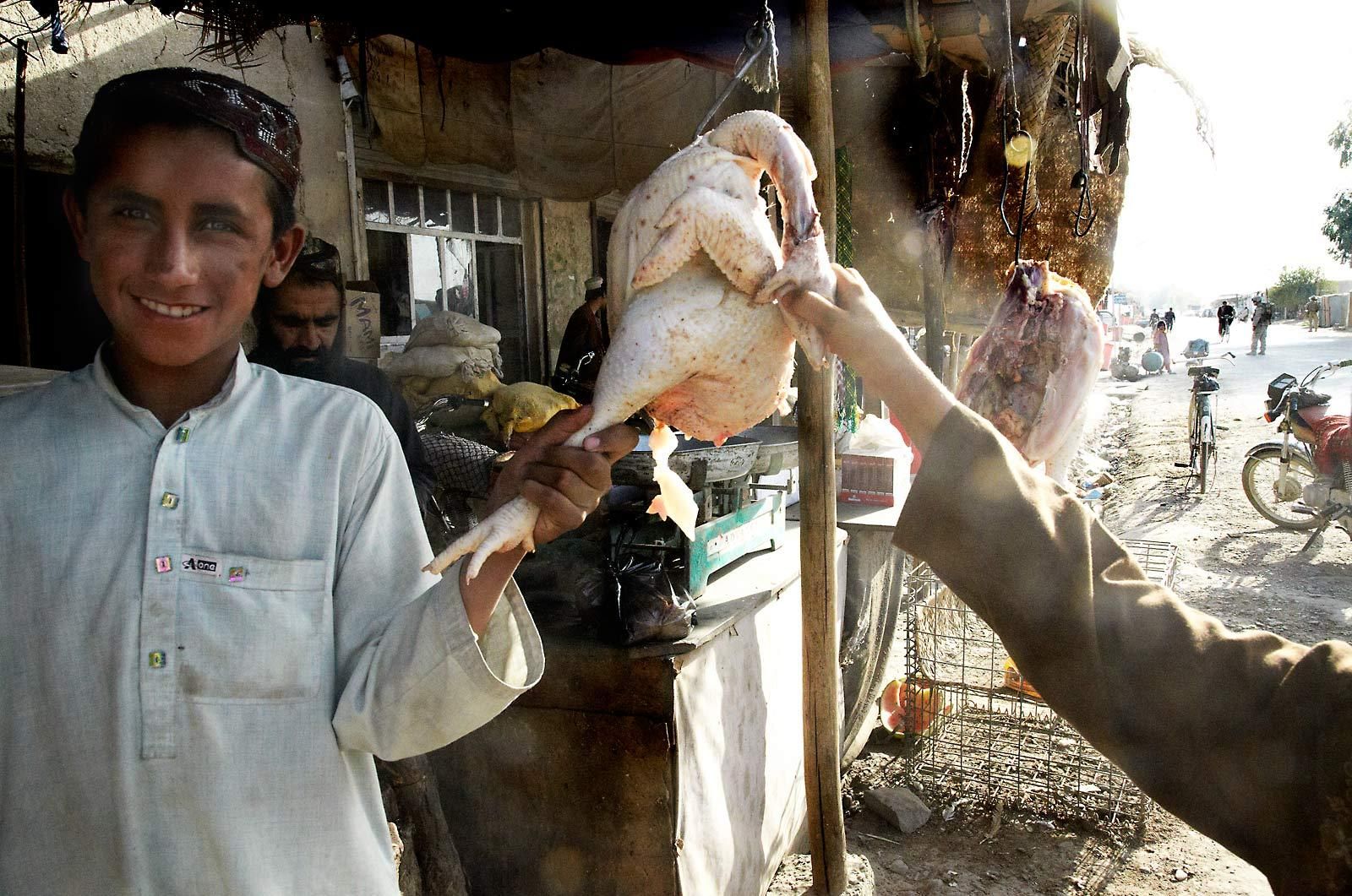1afghan_kids_bazaar_delhi_