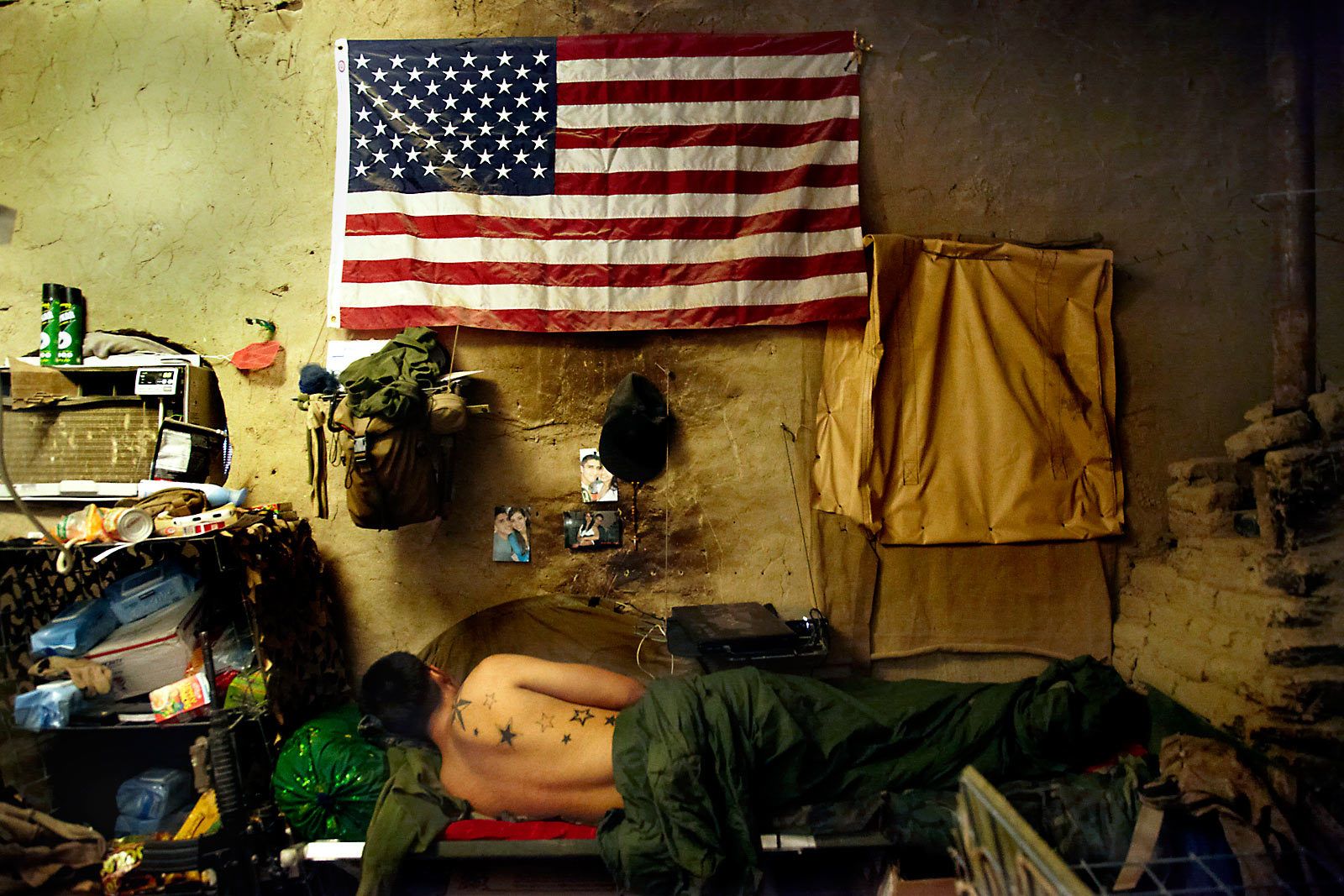 1marine_sleep_pb_empire