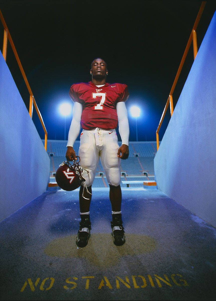 1r24_sport_mike_vick_copy