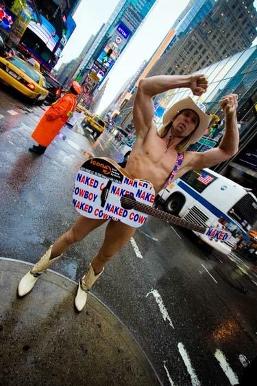 1Naked_Cowboy.jpg