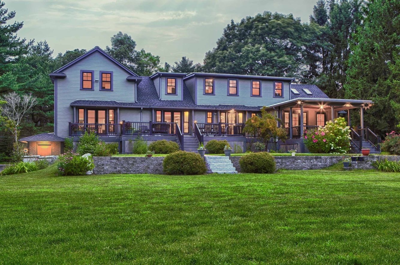 Residential House in Wellesley, MA. Tom Dolle architect.