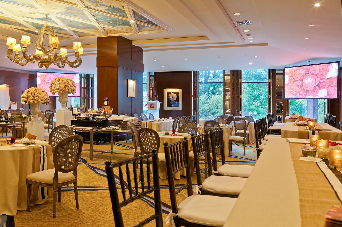 New England Baptist Hospital’s Rose Society Dinner at the Four Seasons Hotel in Boston. Four Seasons Hotel Boston.