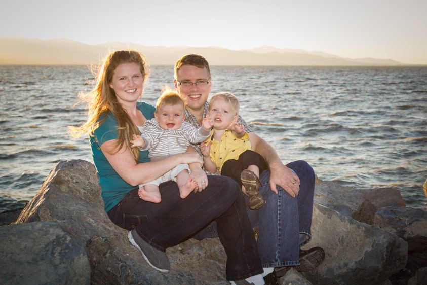 1r20150727_tori_adrienfam_9839