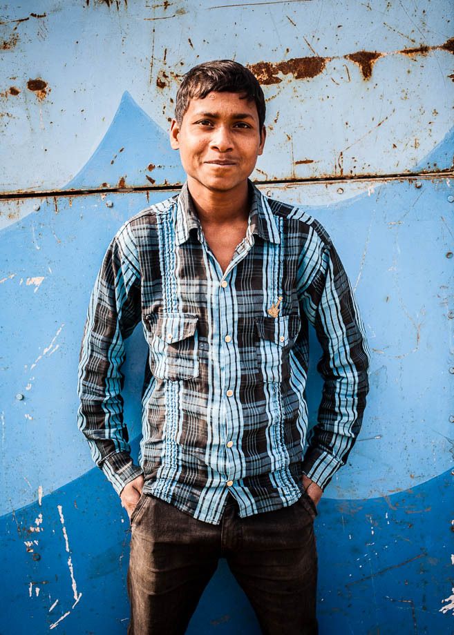 1boy_in_blue_plaid_shirt_rishikesh_india