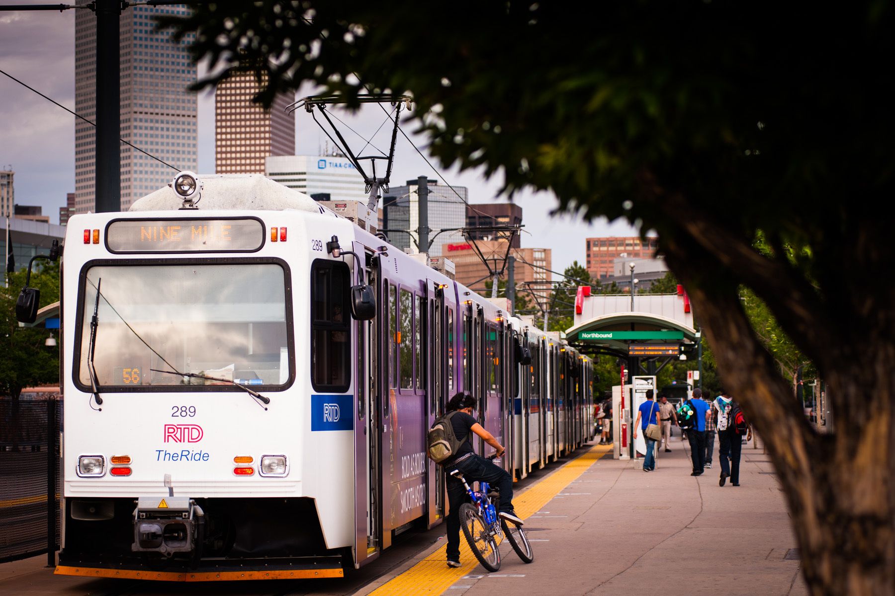 1colfax_rtd_lightrail_0054