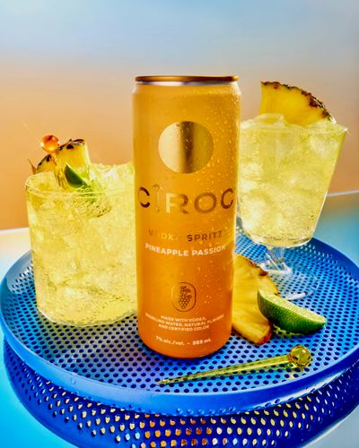 Canned Cocktails | Ciroc | Pineapple drink | Summer Cocktails