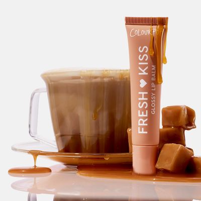 Caramel drips | Prop Stylist | Amy Paliwoda : Product Stylist