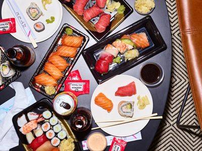 Sushi Delivery | Los Angeles Prop Stylist | Food Photography