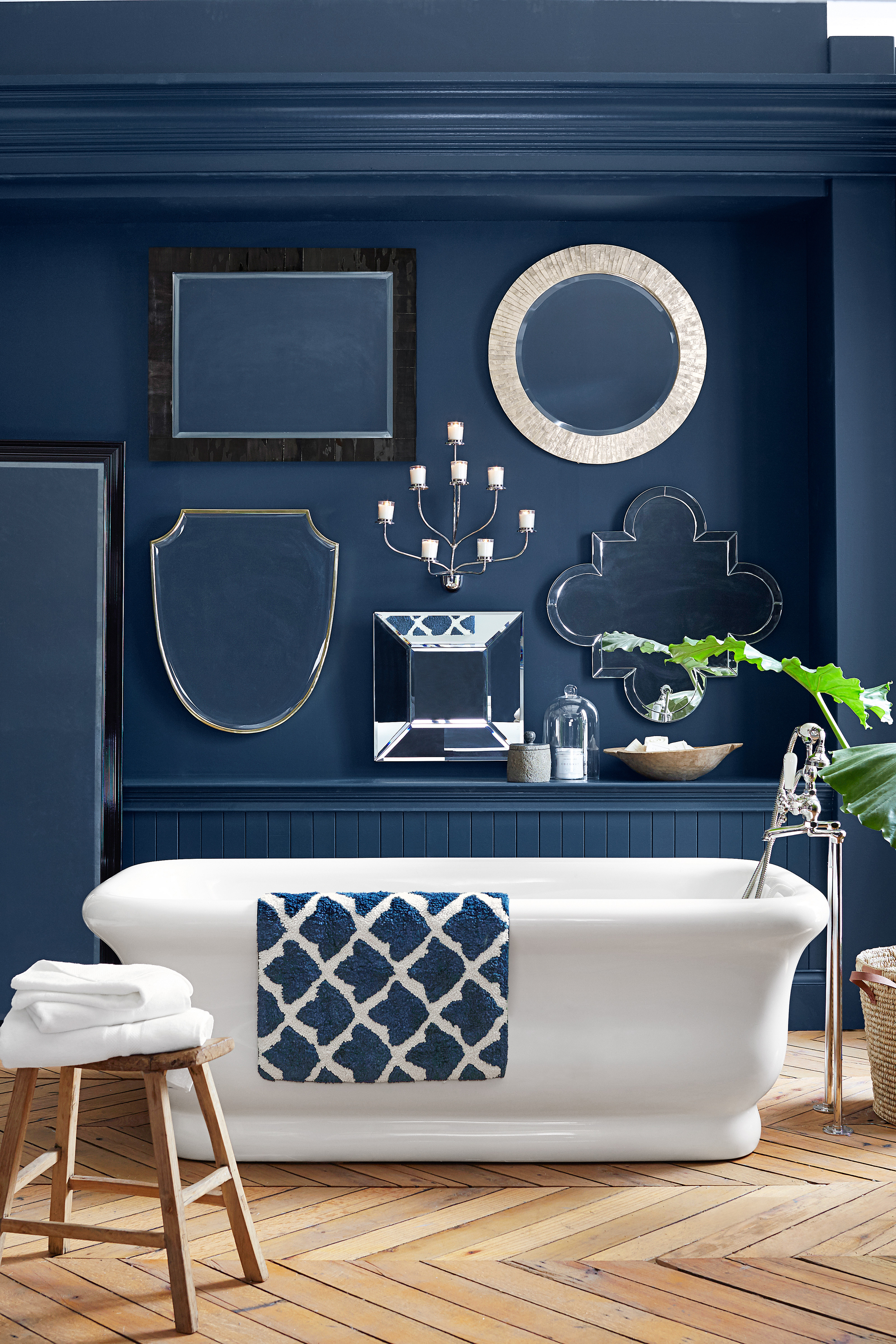 blue bathroom 