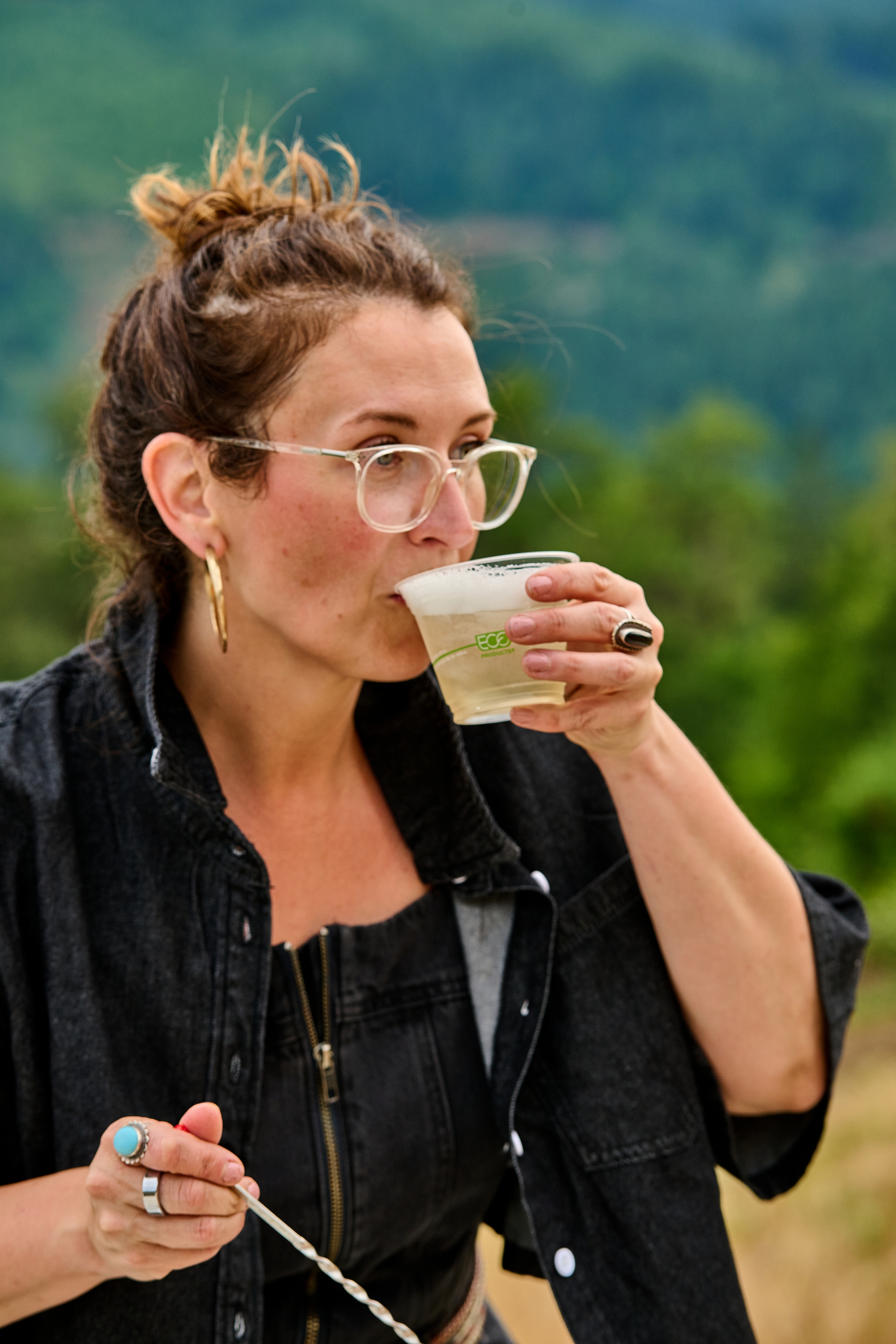 commercial lifestyle food and beverage photographer sarah flotard for under canvas outdoor elevated living and glamping in the pacific northwest mount hood commercial lifestyle food and beverage photographer sarah flotard for under canvas outdoor elevated living and glamping in the pacific northwest mount hood