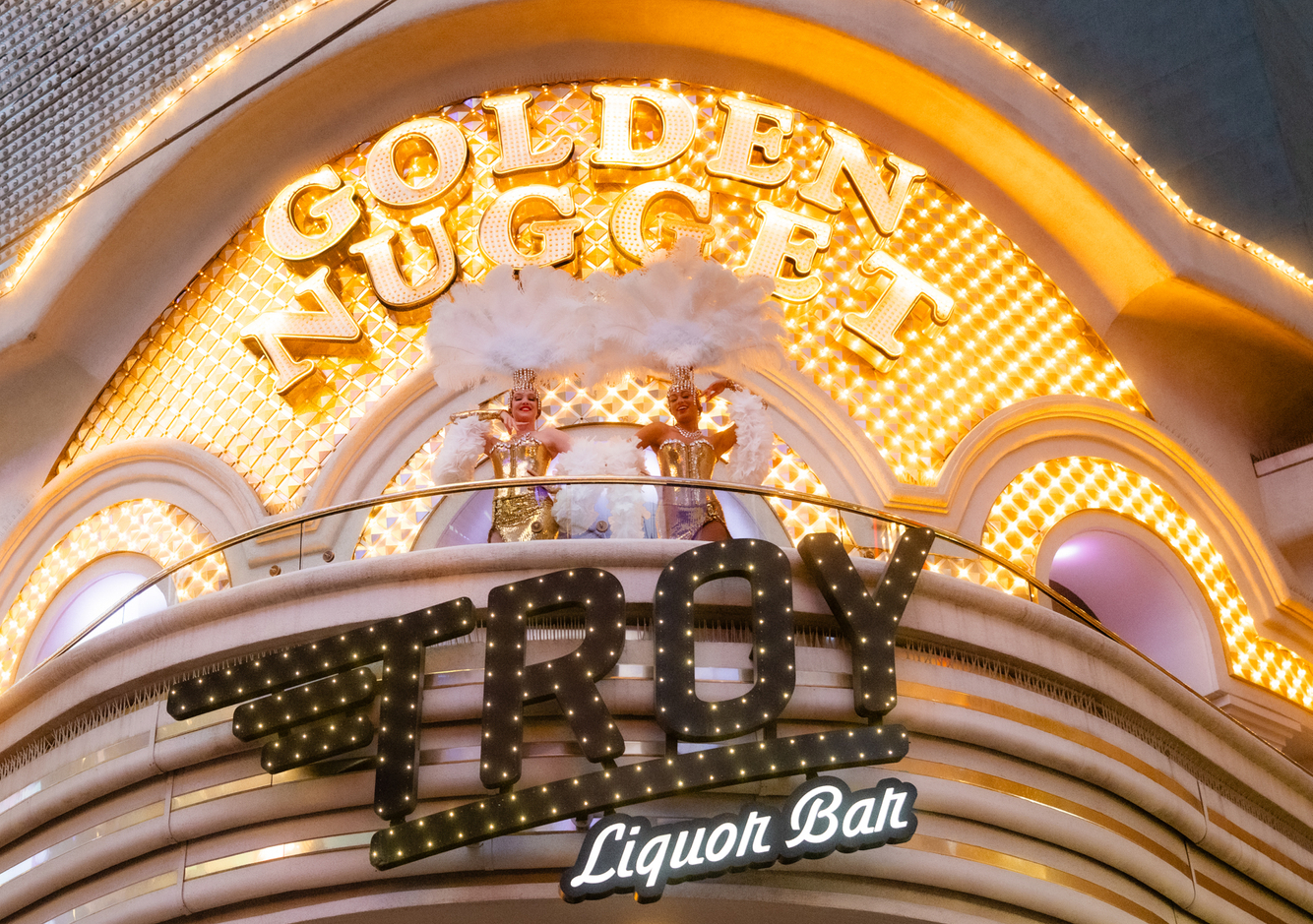 golden nugget endless bar 