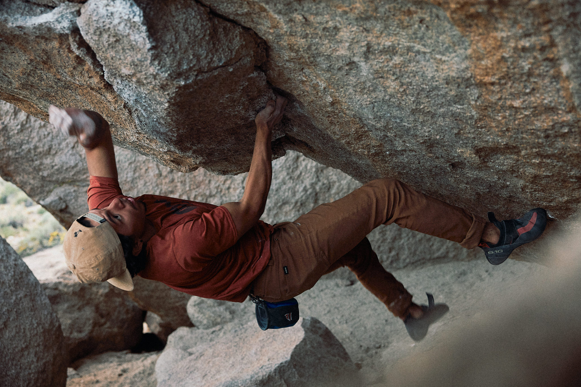 MAX HALL CLIMBING PHOTOGRAPHER