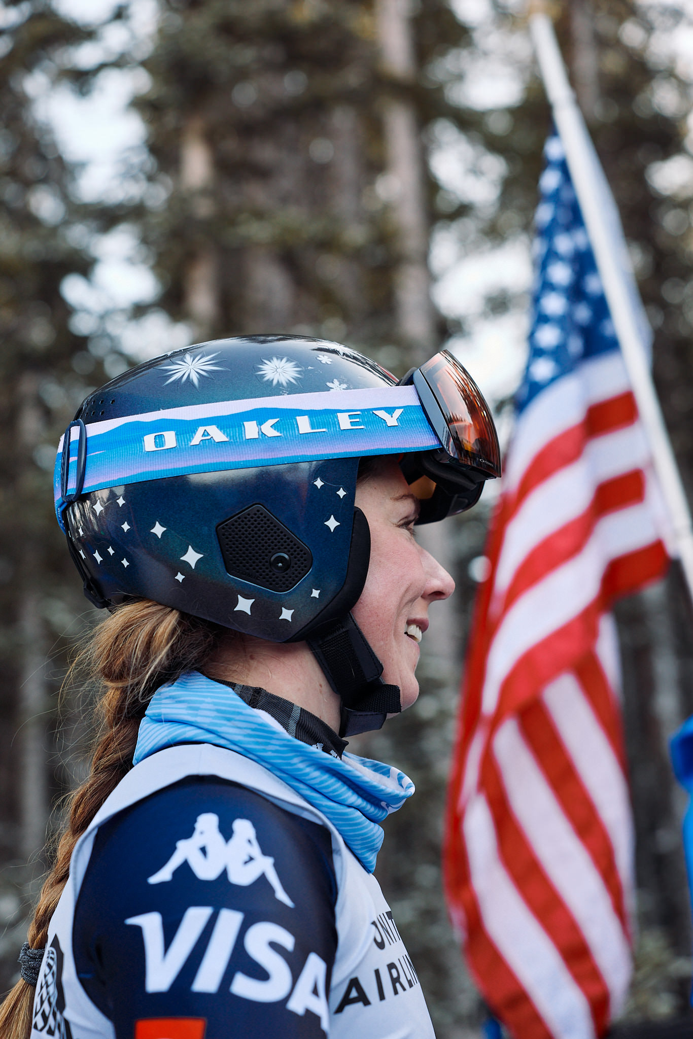 mikaela shiffrin wearing olympic ski uniform