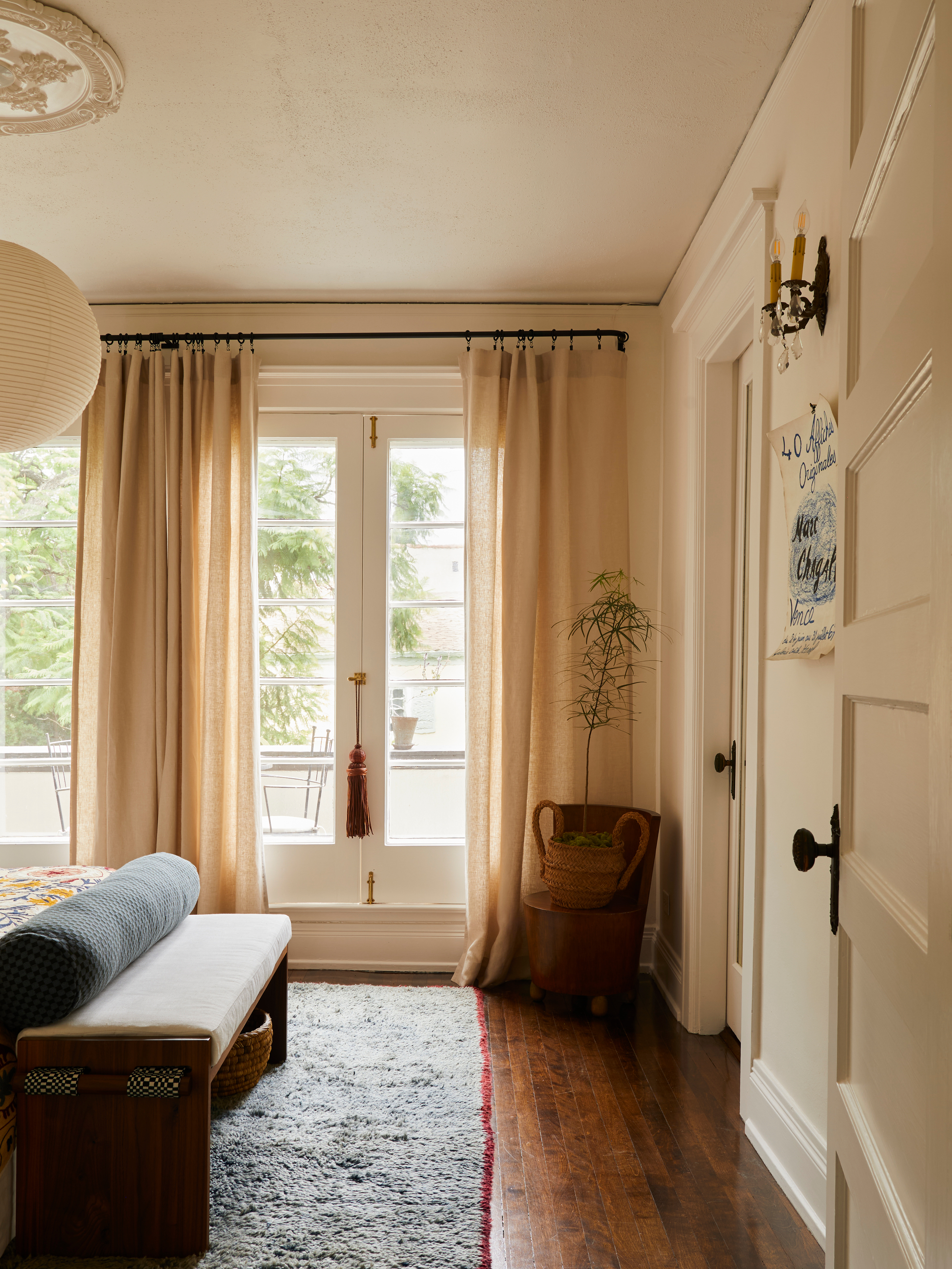 Emily Bowser - Seattles best interior stylist 