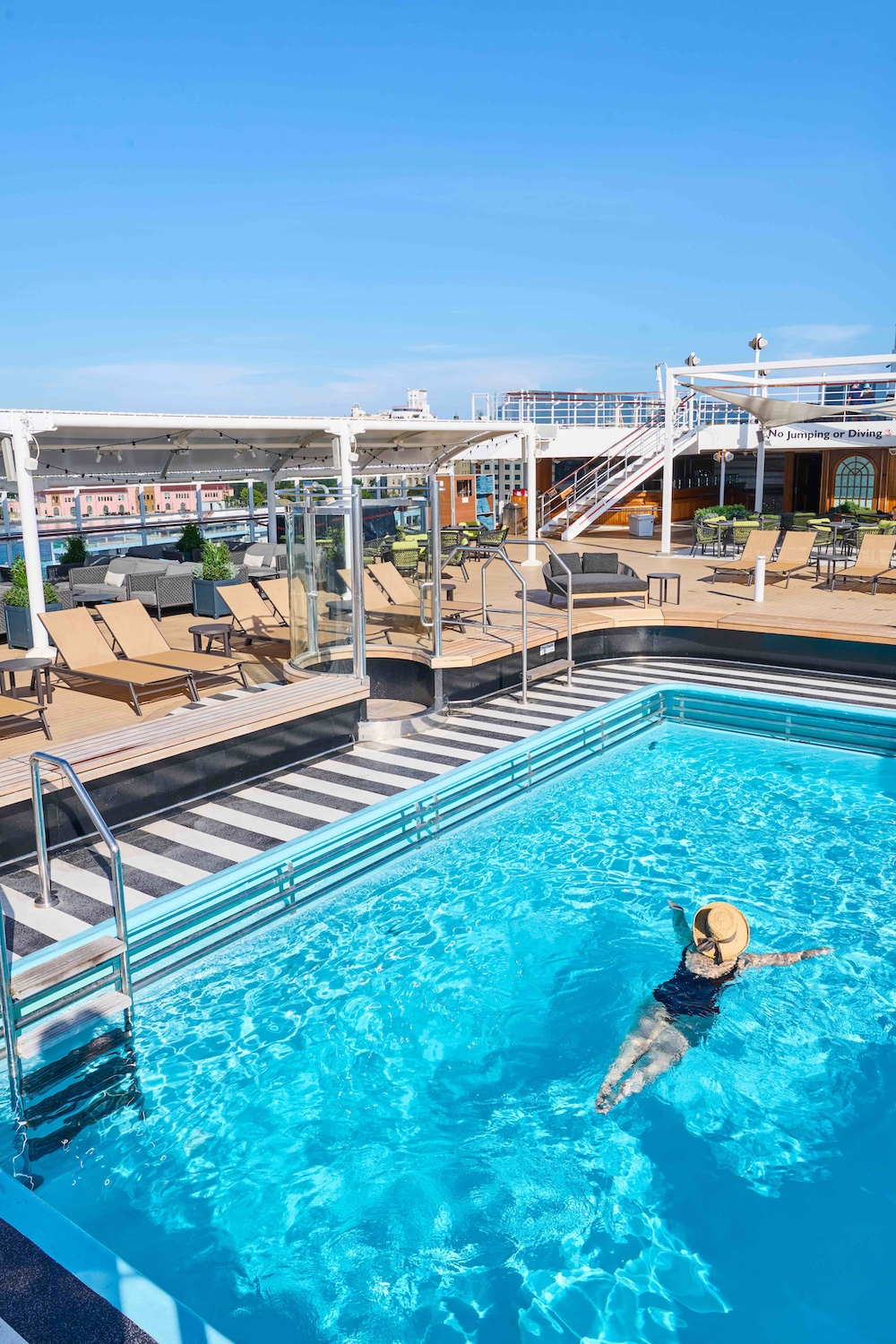 sarah flotard for cunard