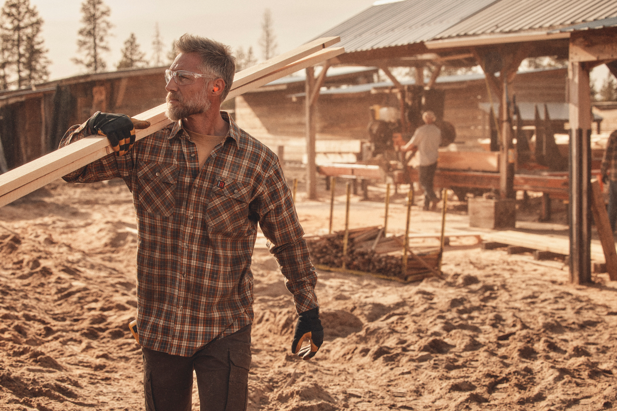 WRANGLER WORKING