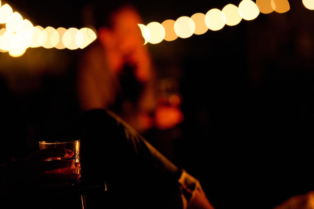 Sarah Flotard - Seattle Based Commercial Lifestyle Food And Beverage Photographer wine tastings by the campfire