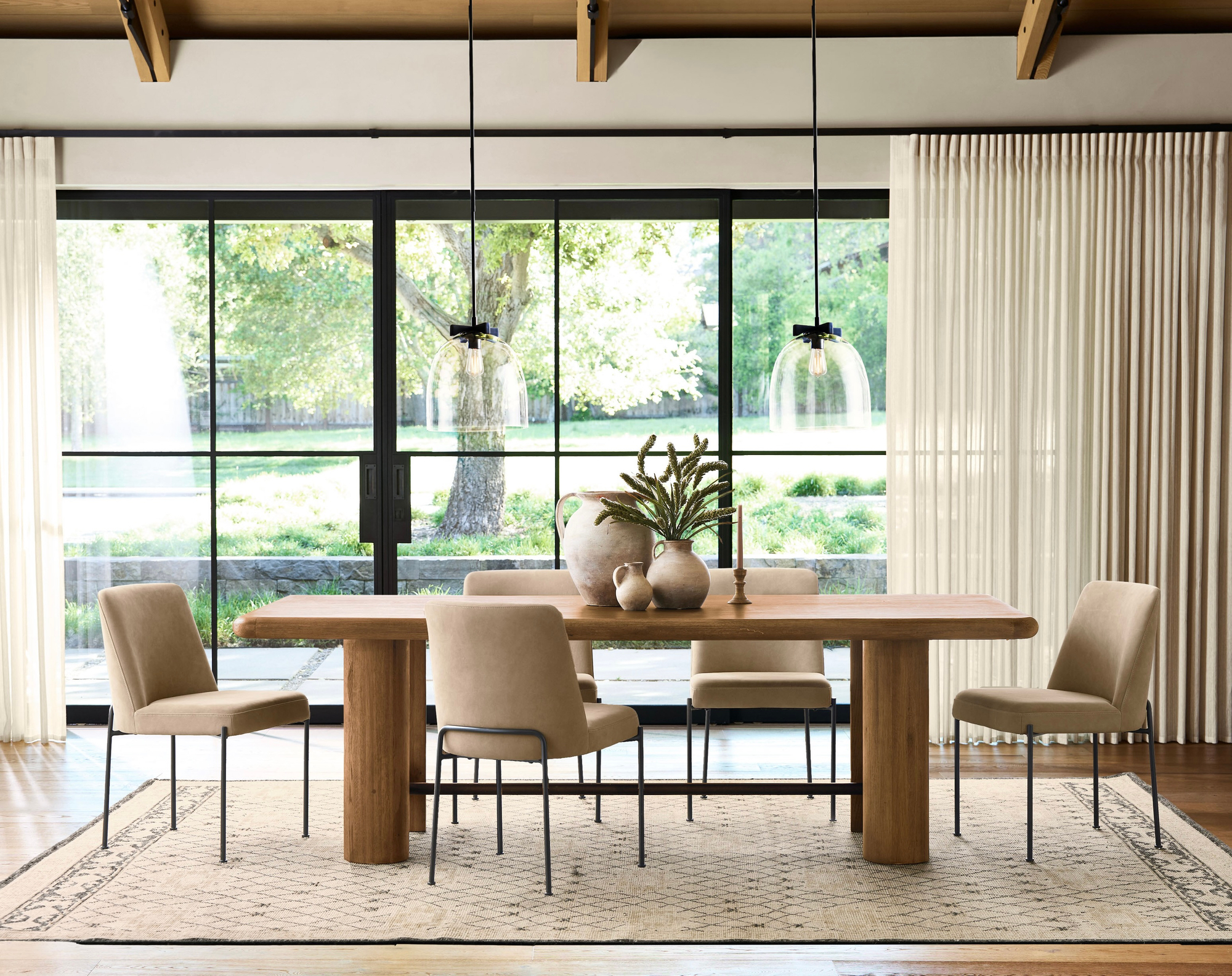 commercial interior styling by Molly Hurd - Seattle Based Interior, Tabletop, and Soft Goods Stylist 