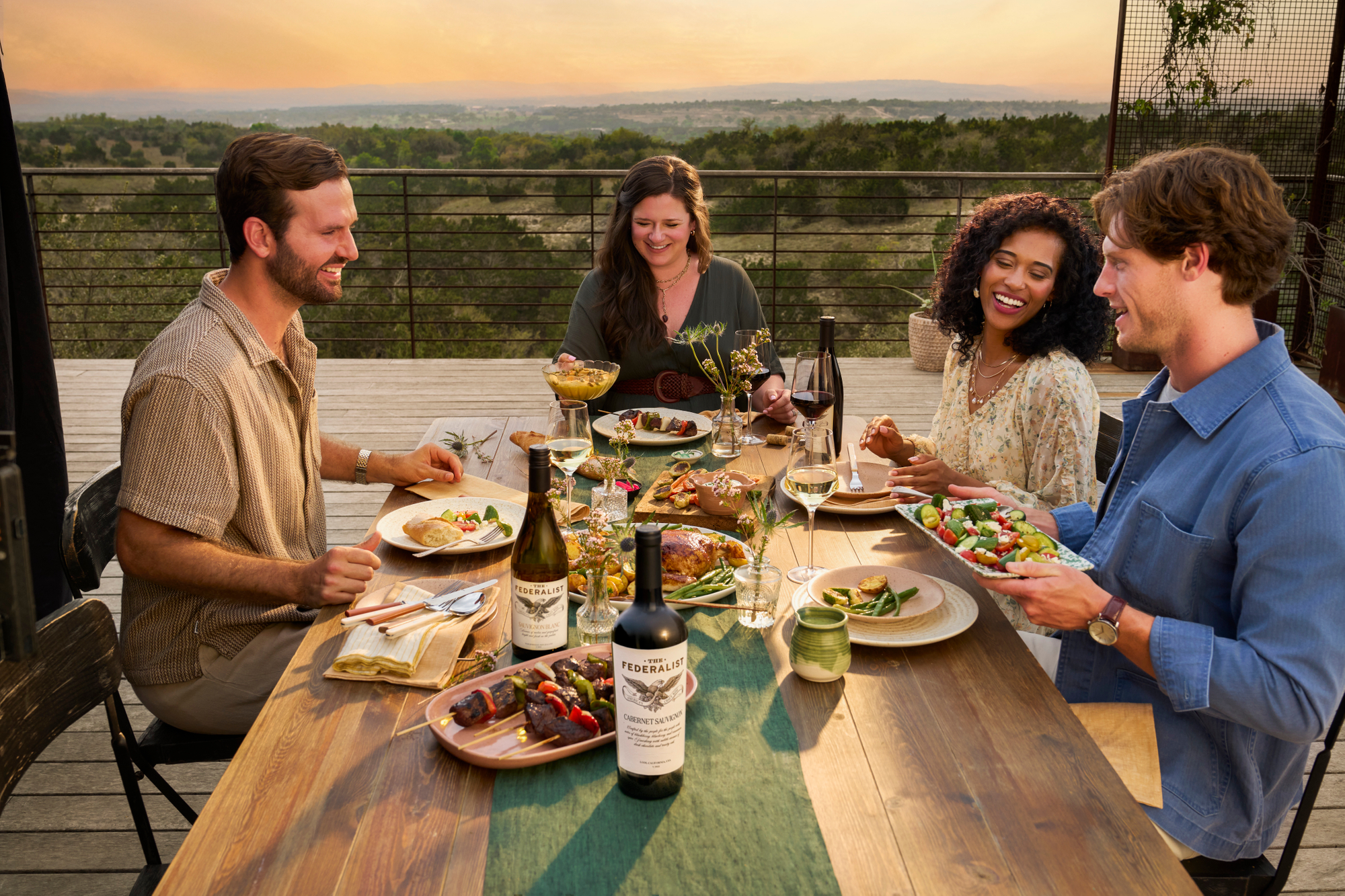 Federalist_Dinner_Lifestyle_095_v2.jpeg