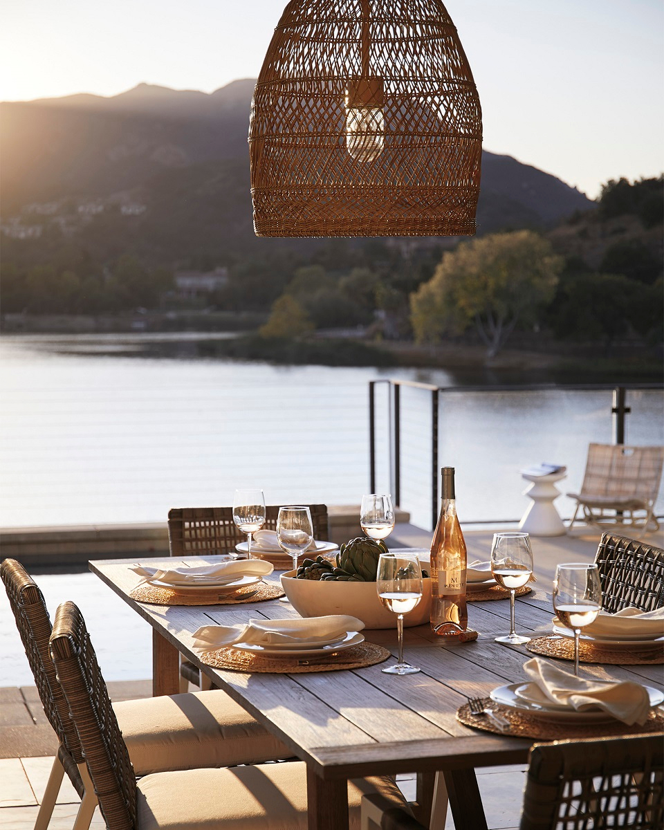 Best tabletop photo stylist