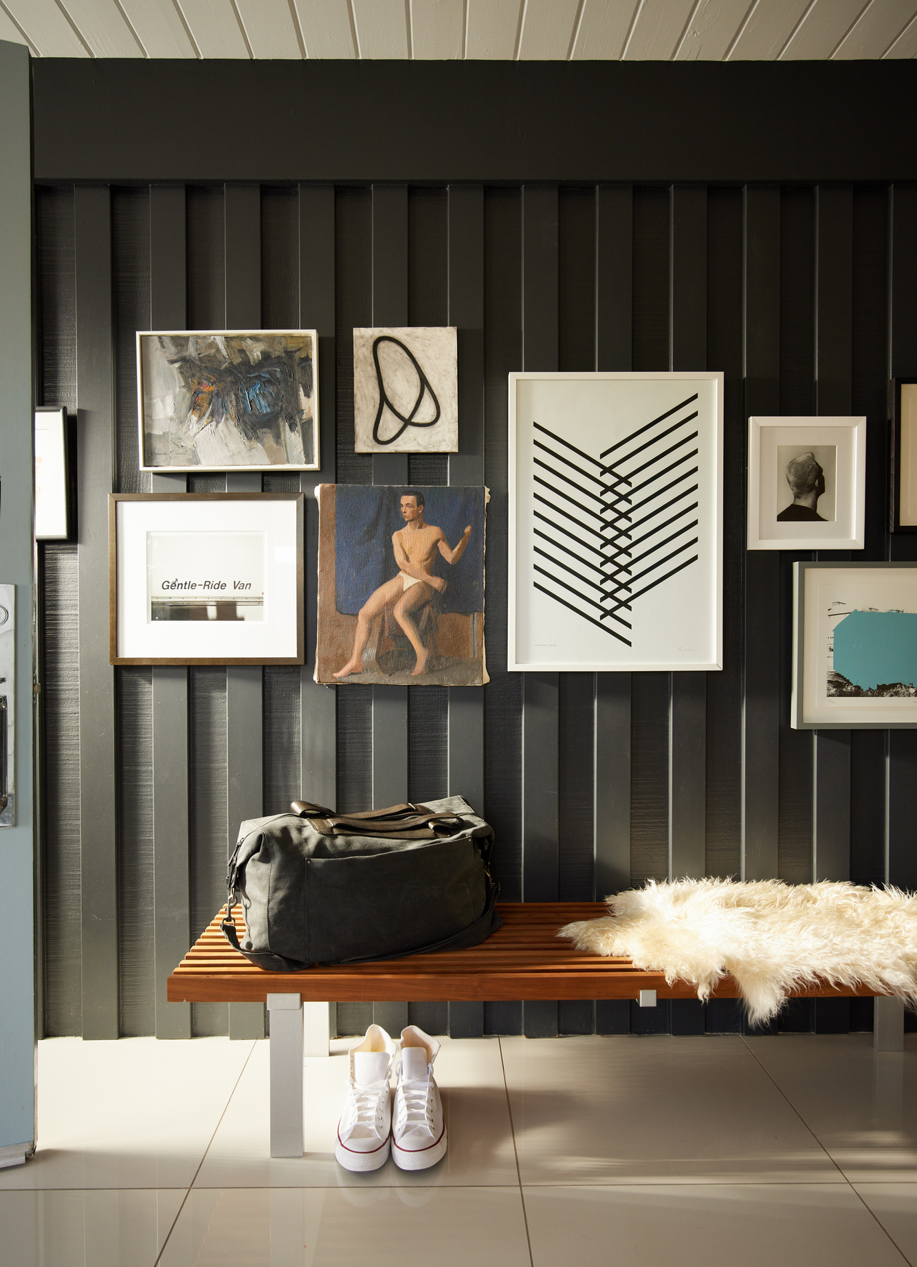 entryway bench 