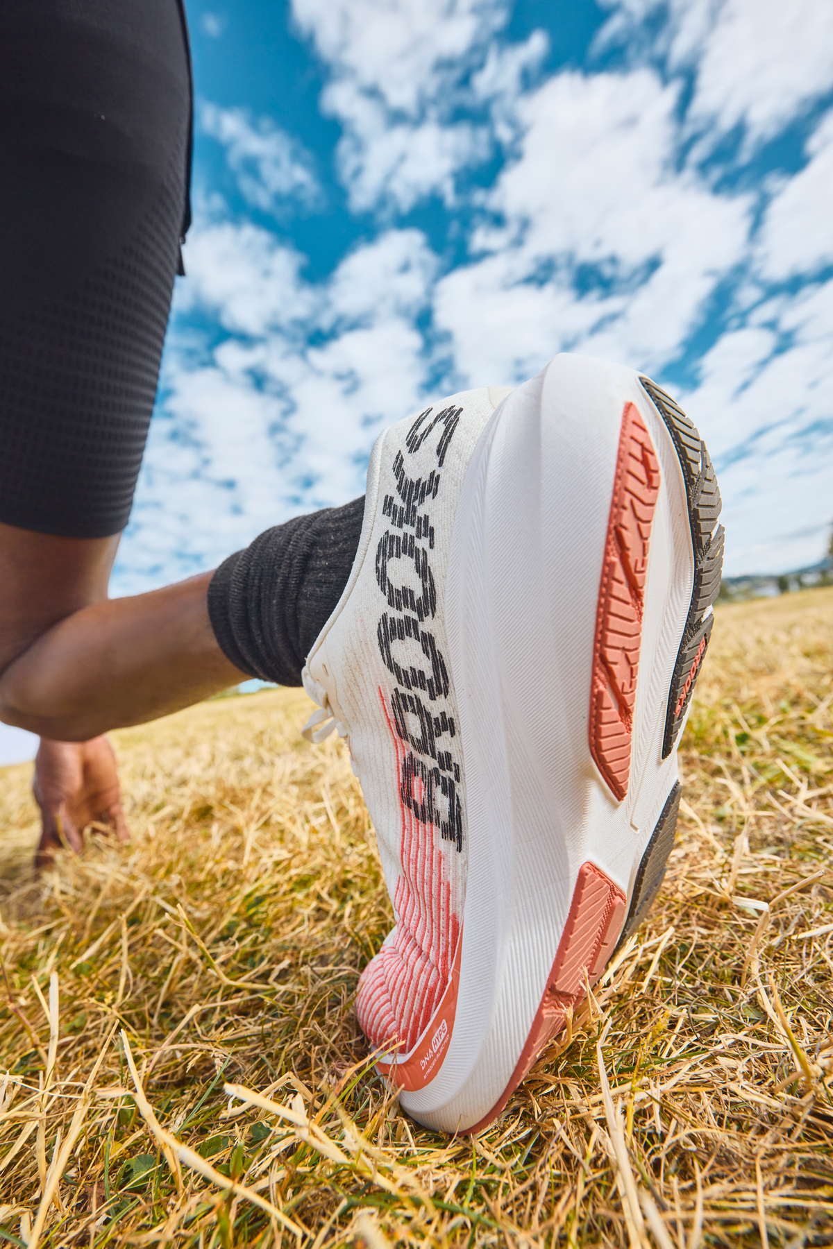 brooks running shoes 