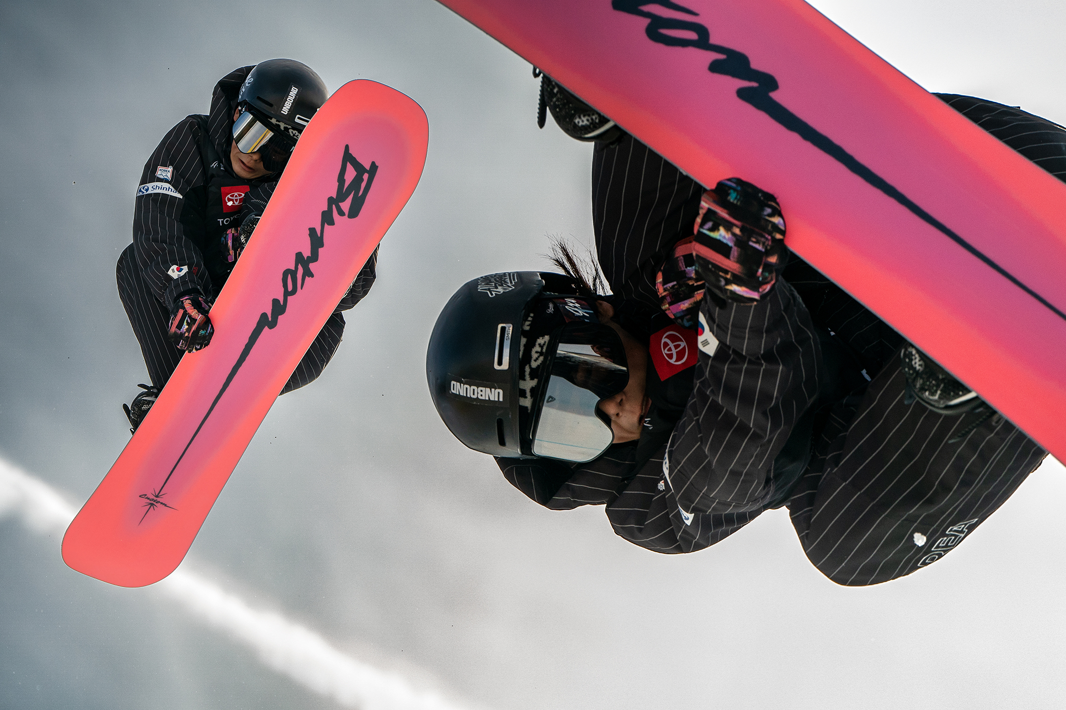 Troy Nebeker photographs competitive snowboarders and athletes for hydroflask 