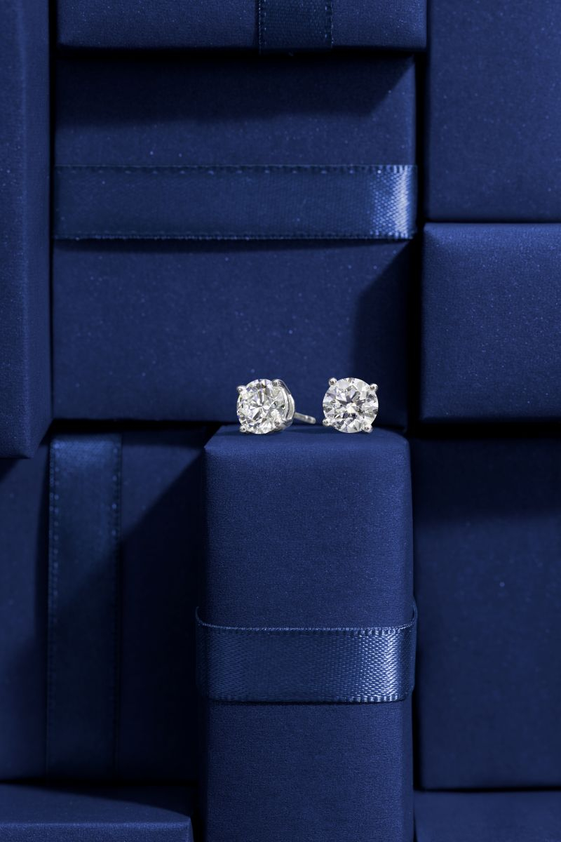 blue nile jewelry styled by hana crumley 