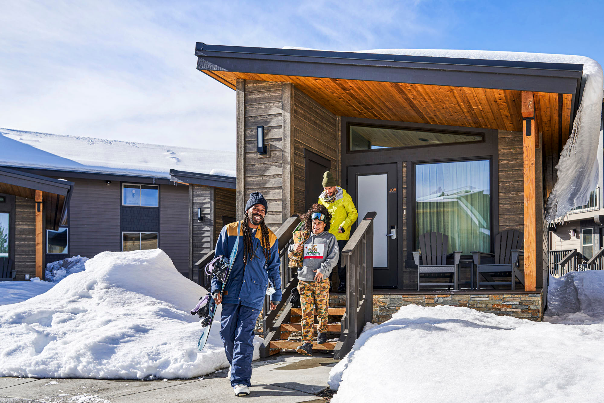 Outbound Hotels_by_Knoxy Knox_Winter_2024_ Travel_ Guys with Snowboards by Knoxy Knox-08808.jpg