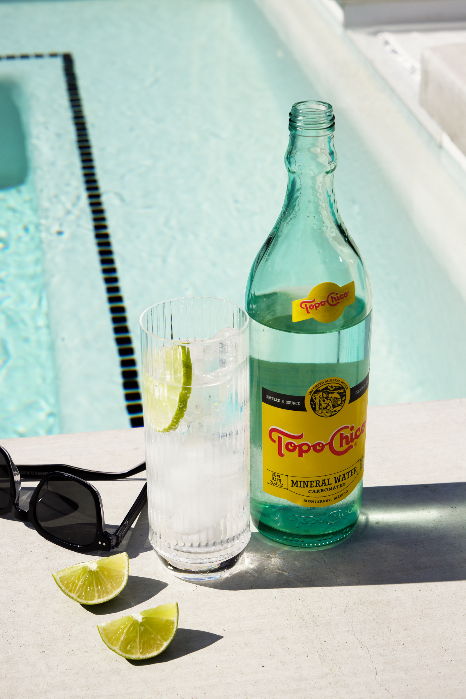 topo chico with lime 