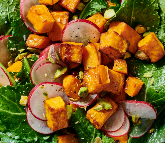 ROOTS-FarmFresh_SweetPotatoCroutons-Packaging_KNOCKOUT-1.jpg