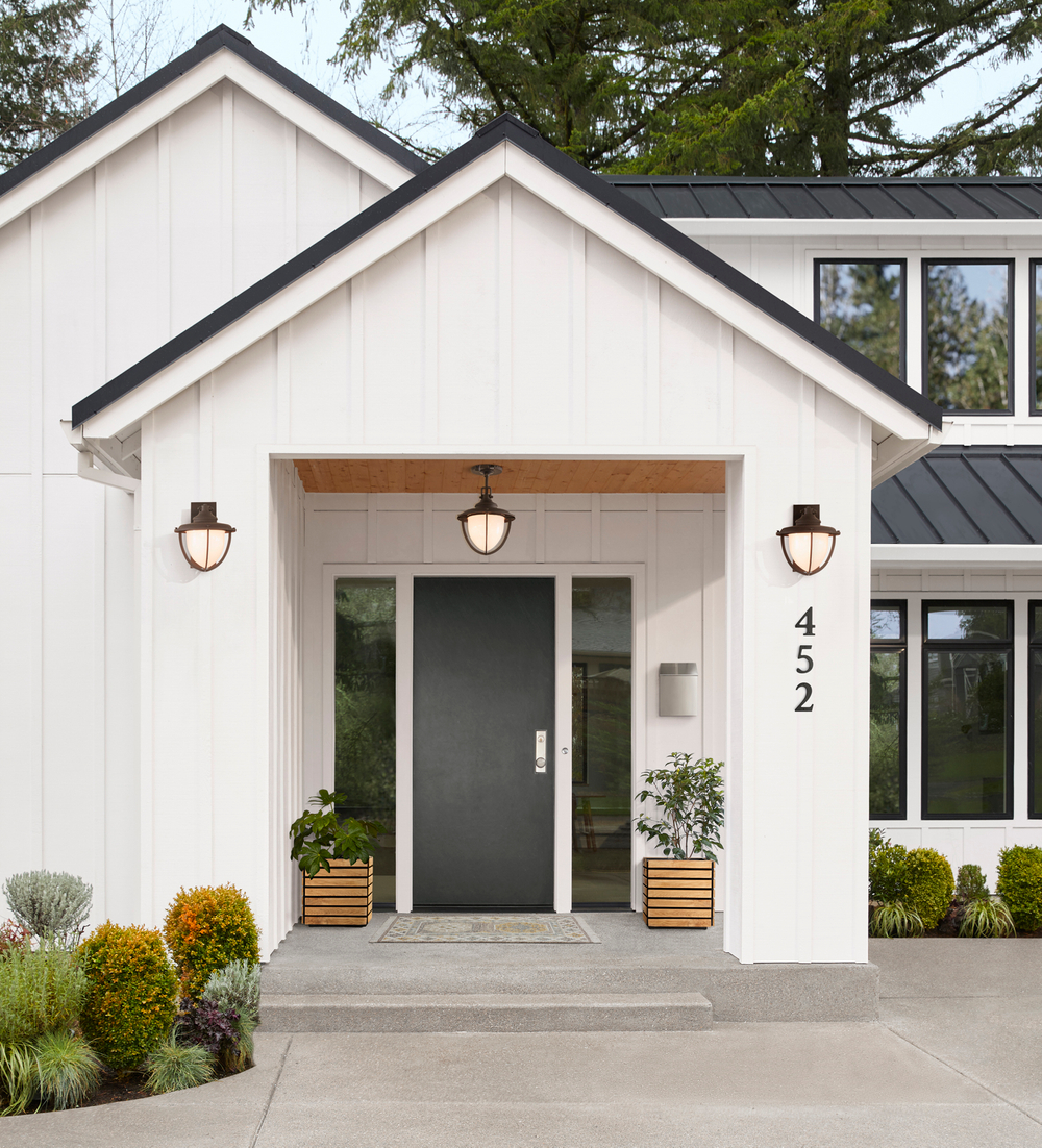 modern black and white exterior  Modern Black And White Home