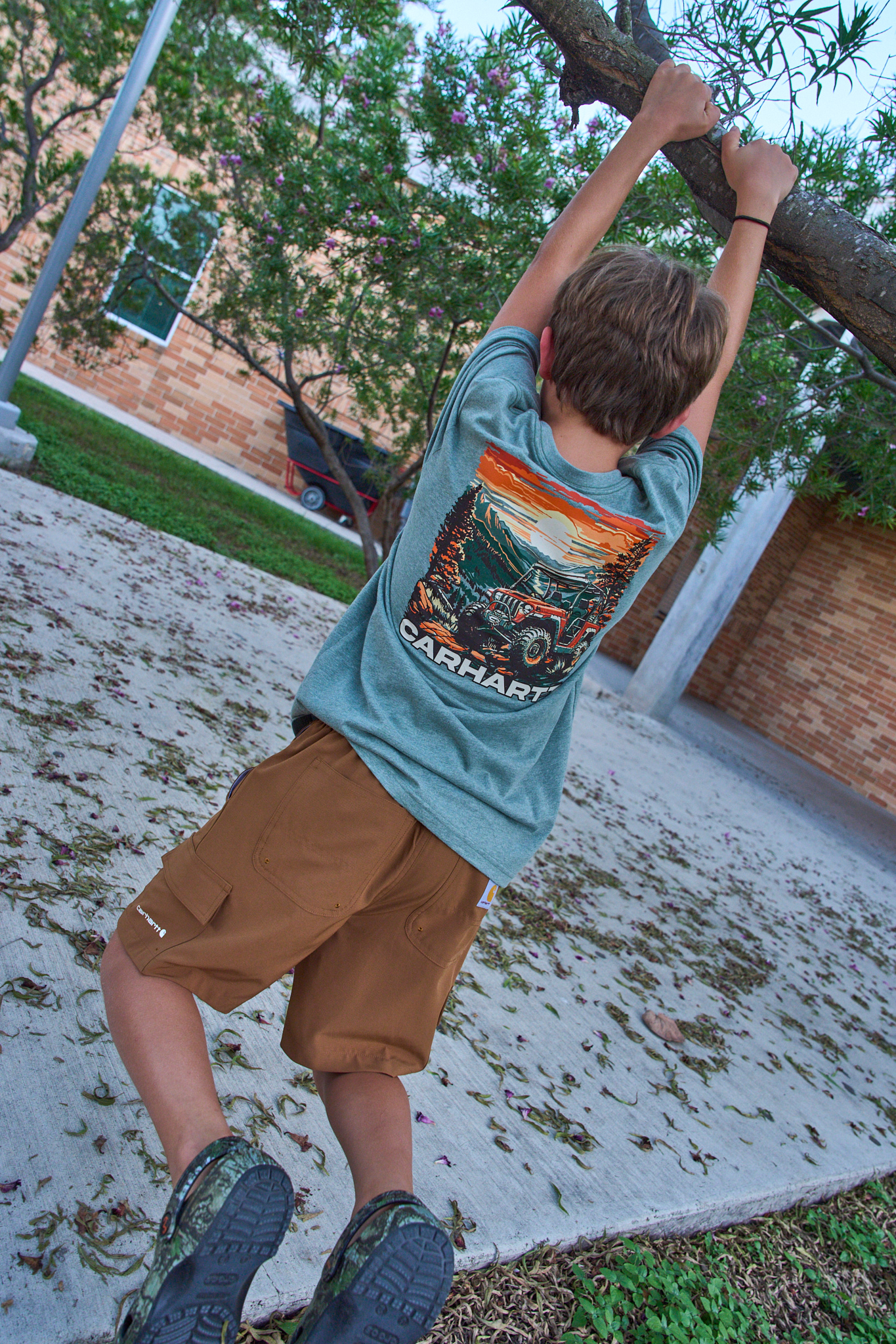 26005_BTS-Fall_2026_SCENE-10_TN_008506.jpg