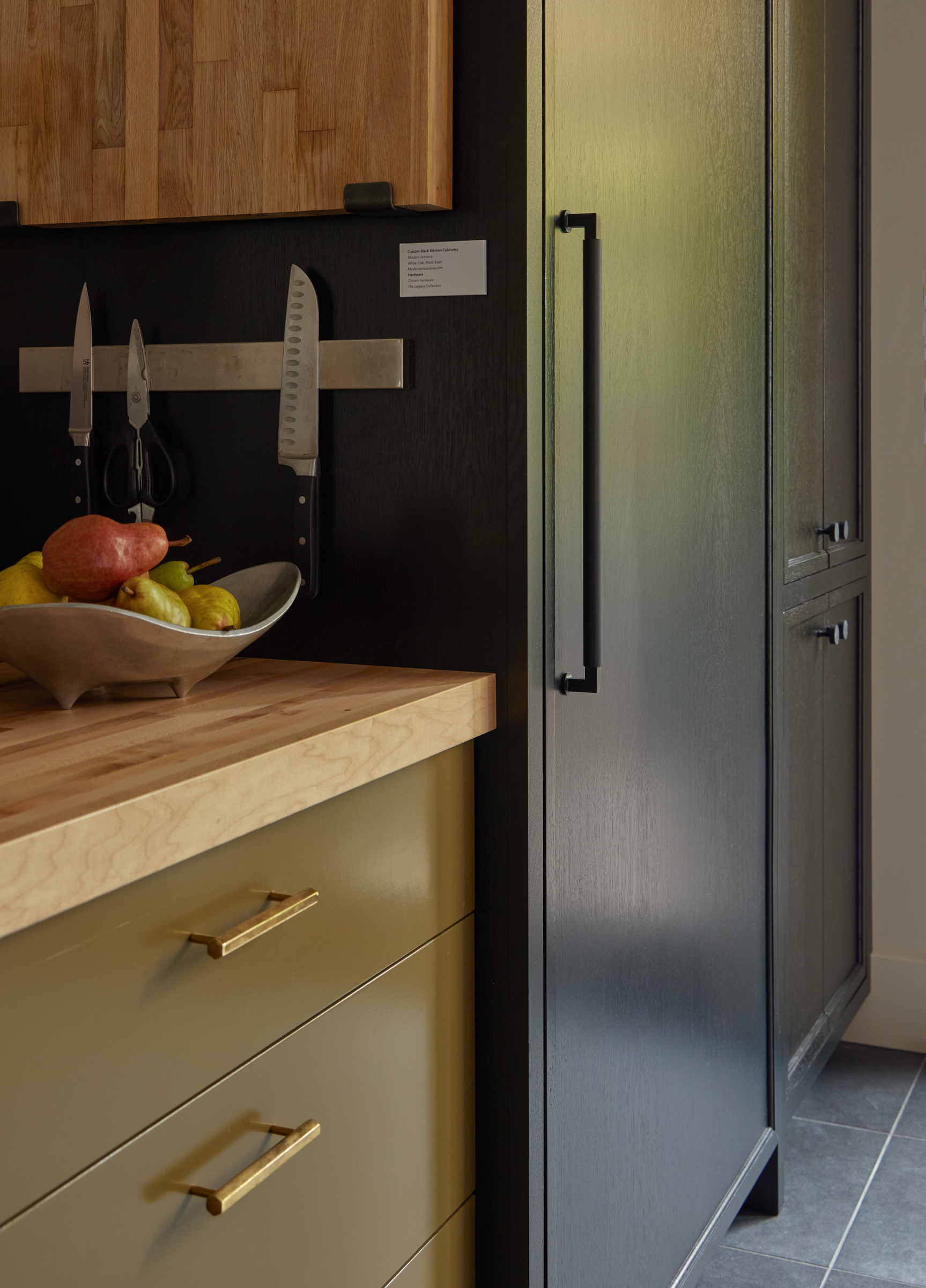 magnetic knife holder 