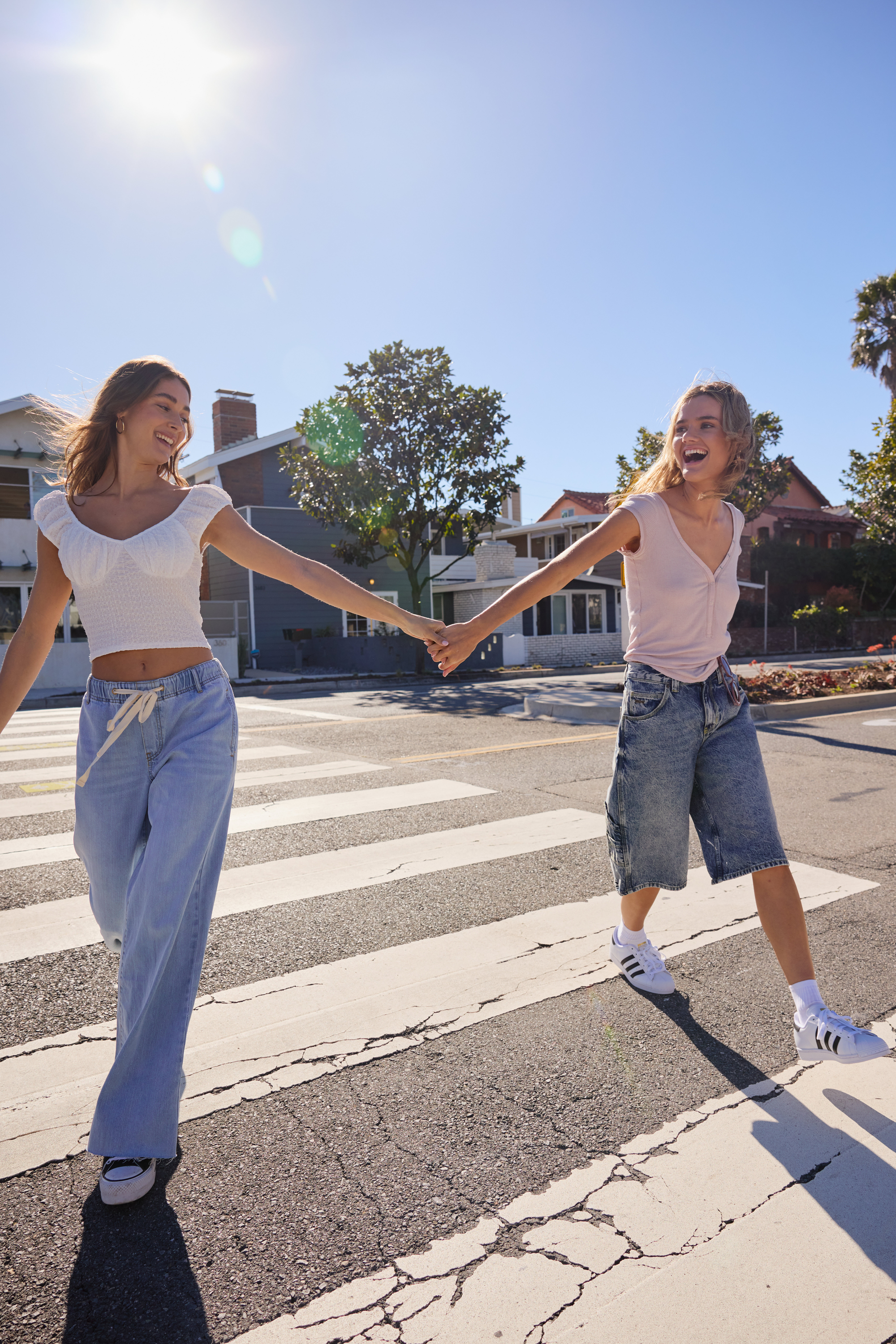the best lifestyle fashion photographer in california max hall