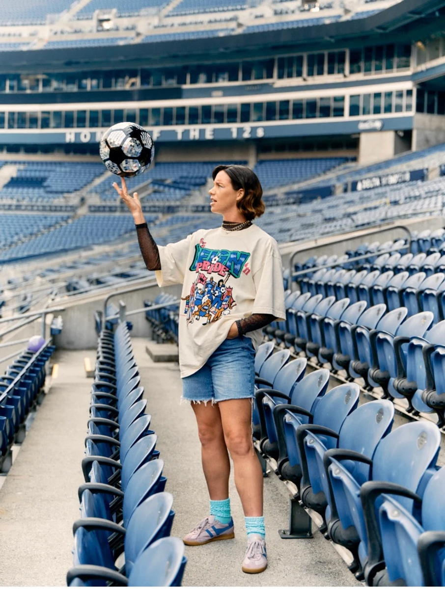 Seattle Reign Pride Collection-19.jpg
