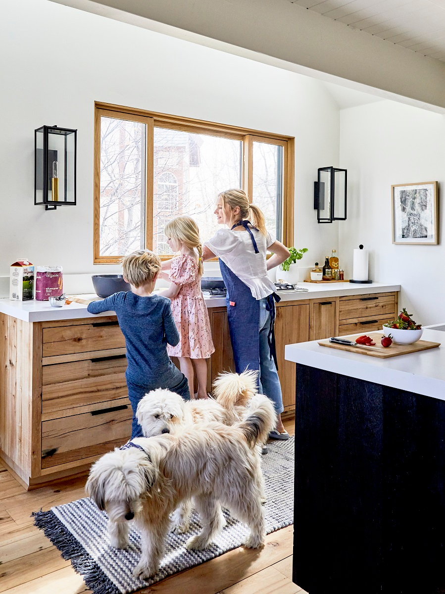 Family Cooking Breakfast