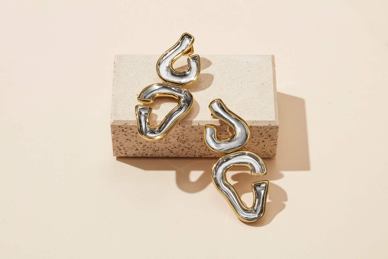 Luxury fine jewelry photography for advertising product campaign Liquid jewelry