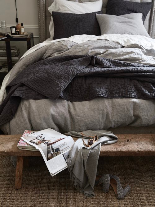 Neutral color themes 