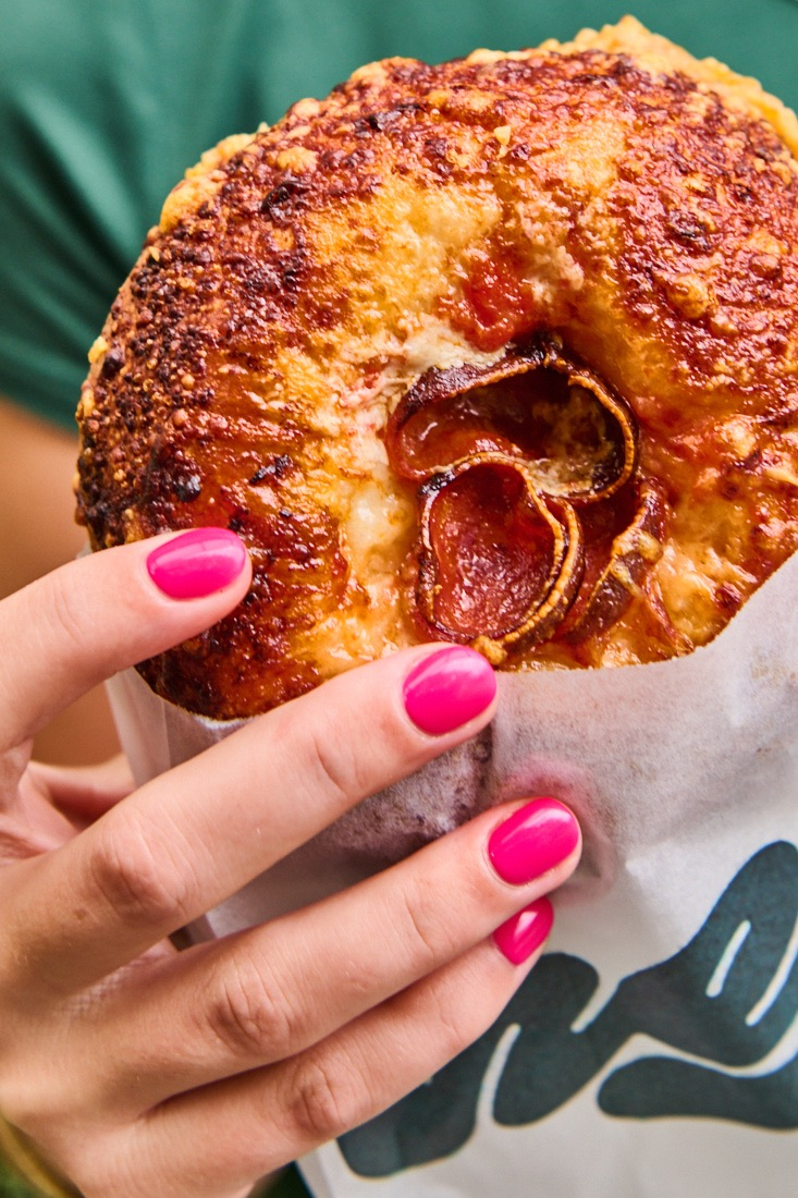 Hey Bagel Cheese Bagel