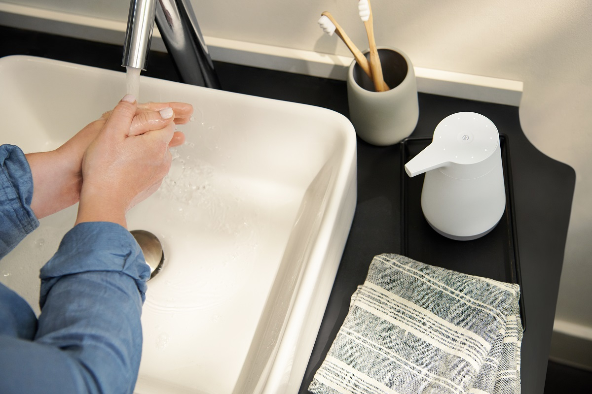 adult overhead washing hands.jpg