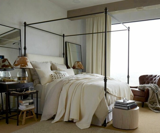 clean calm bedroom 